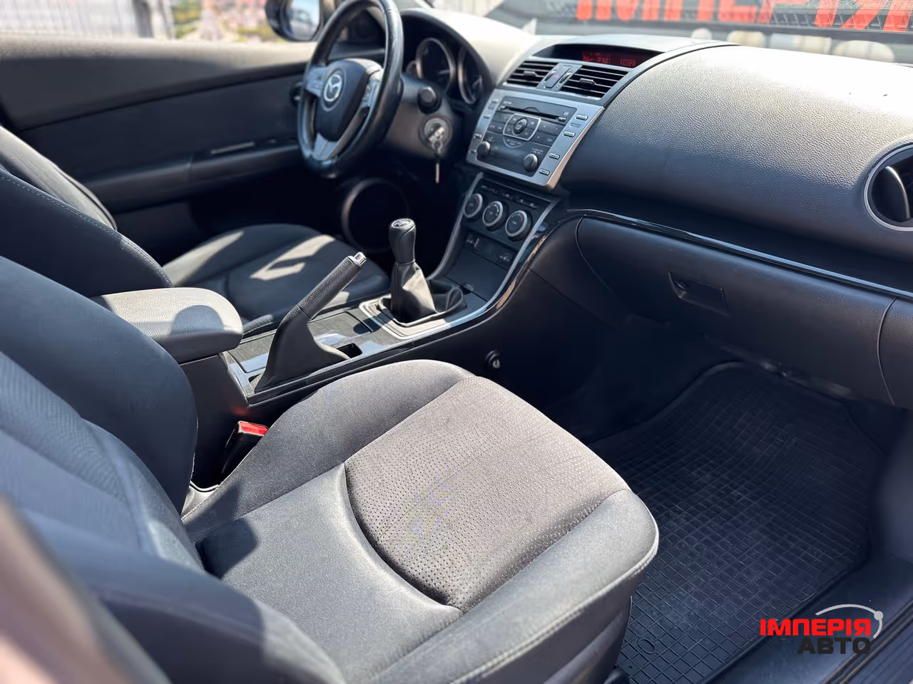 Mazda 6 - фото 11