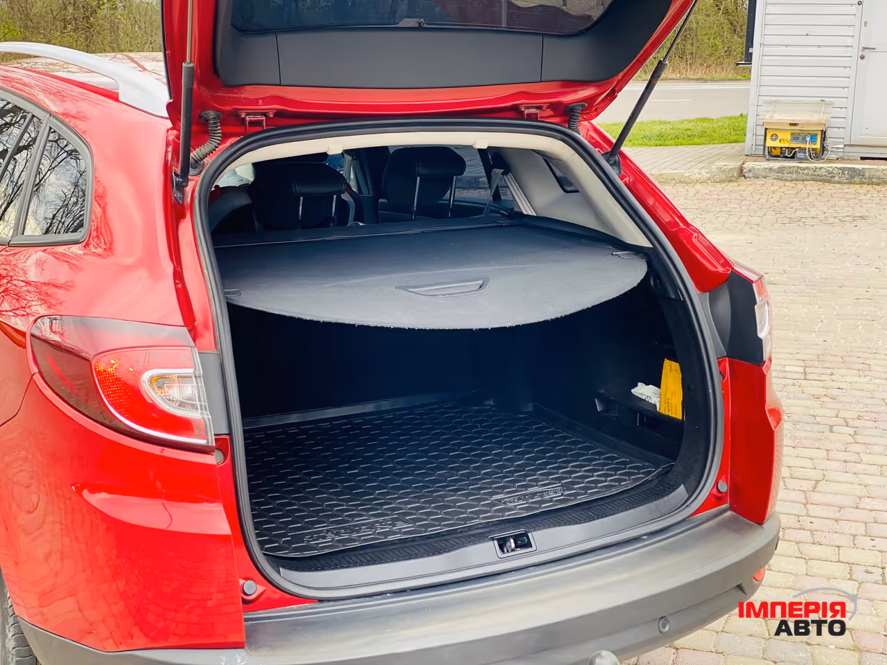 Renault Megane - фото 9