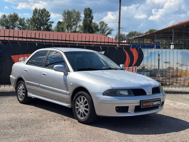 Mitsubishi Carisma - зображення 3