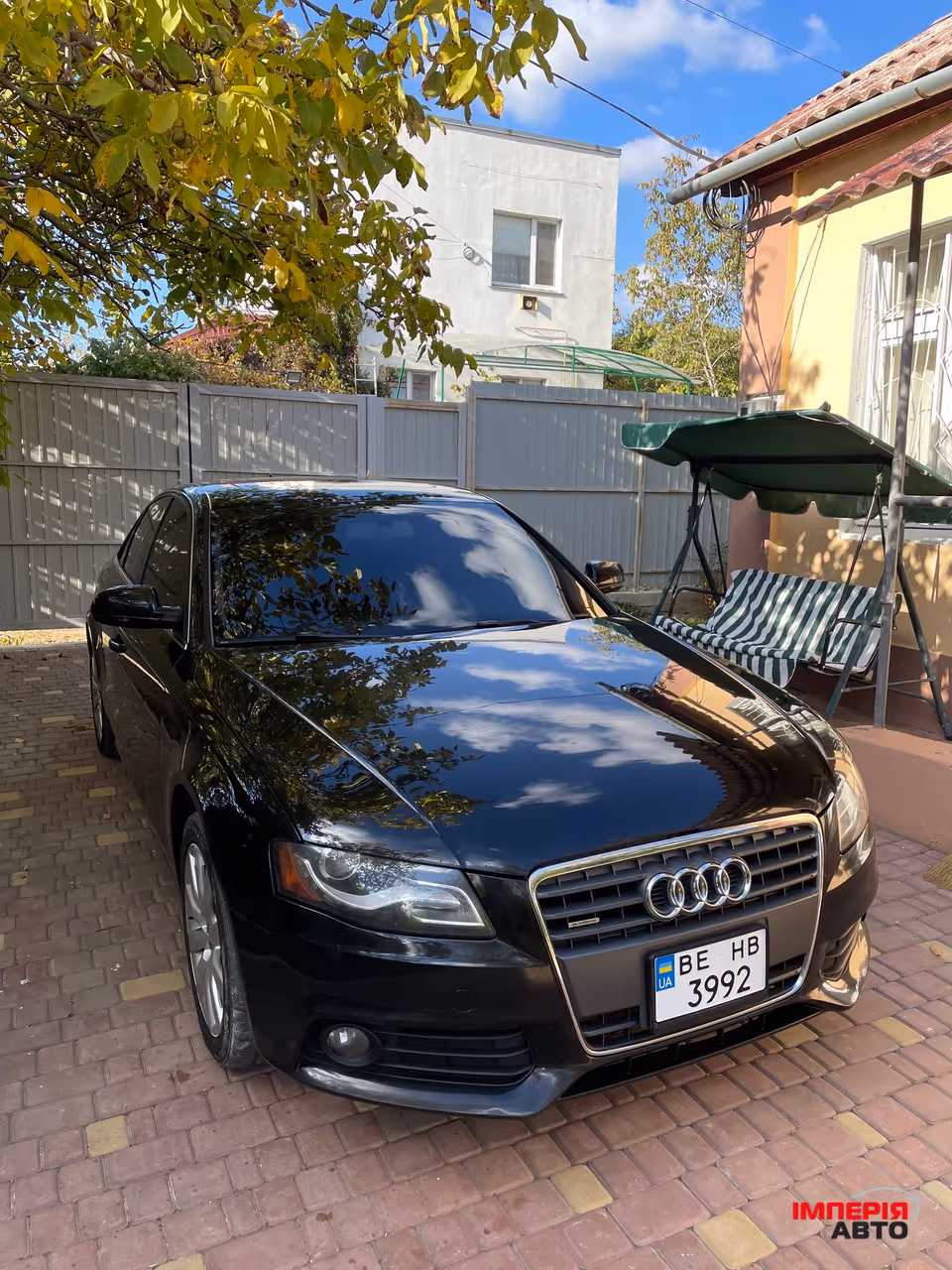 Audi A4 - фото 8