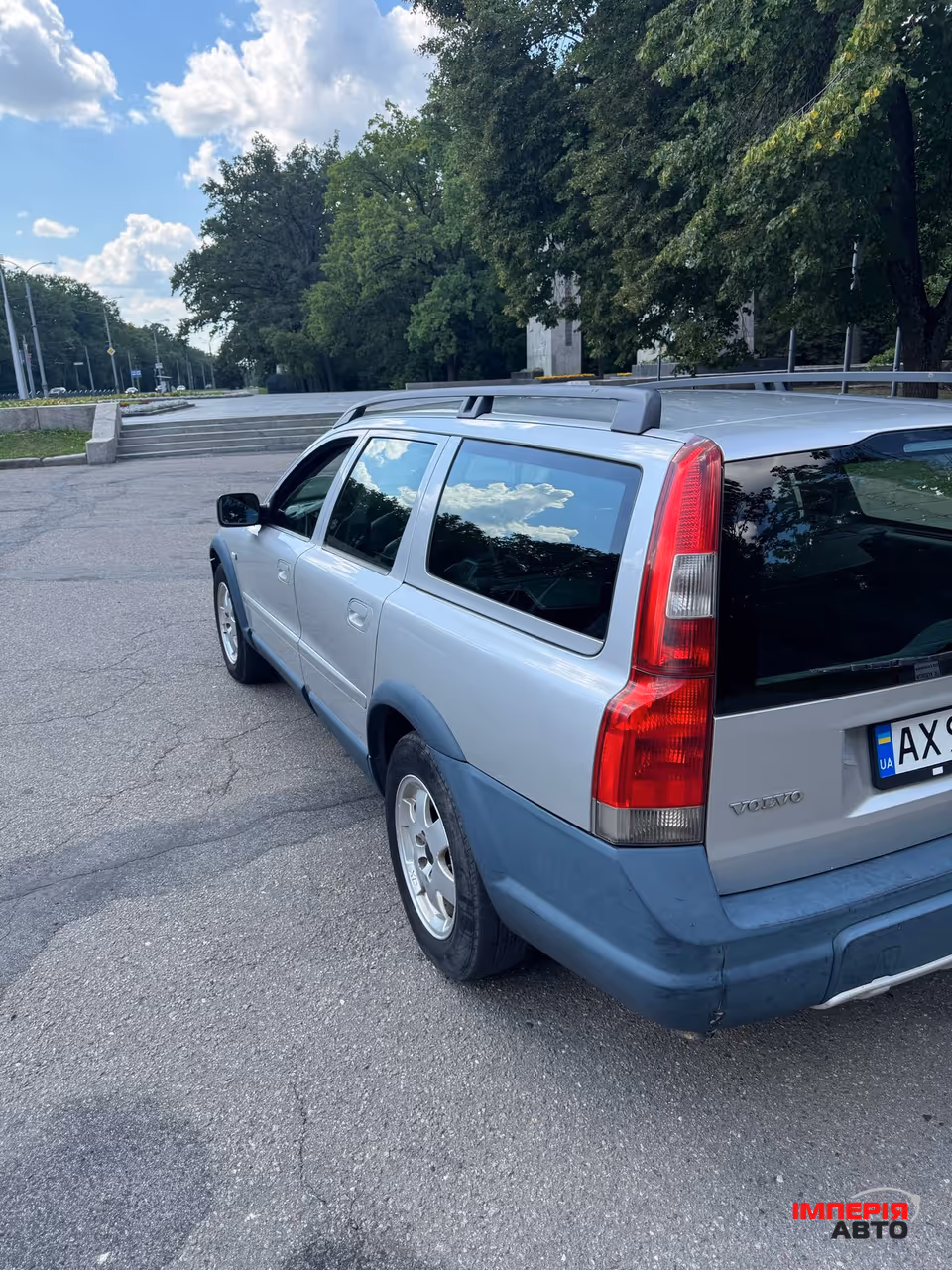 Volvo V70 - фото 8