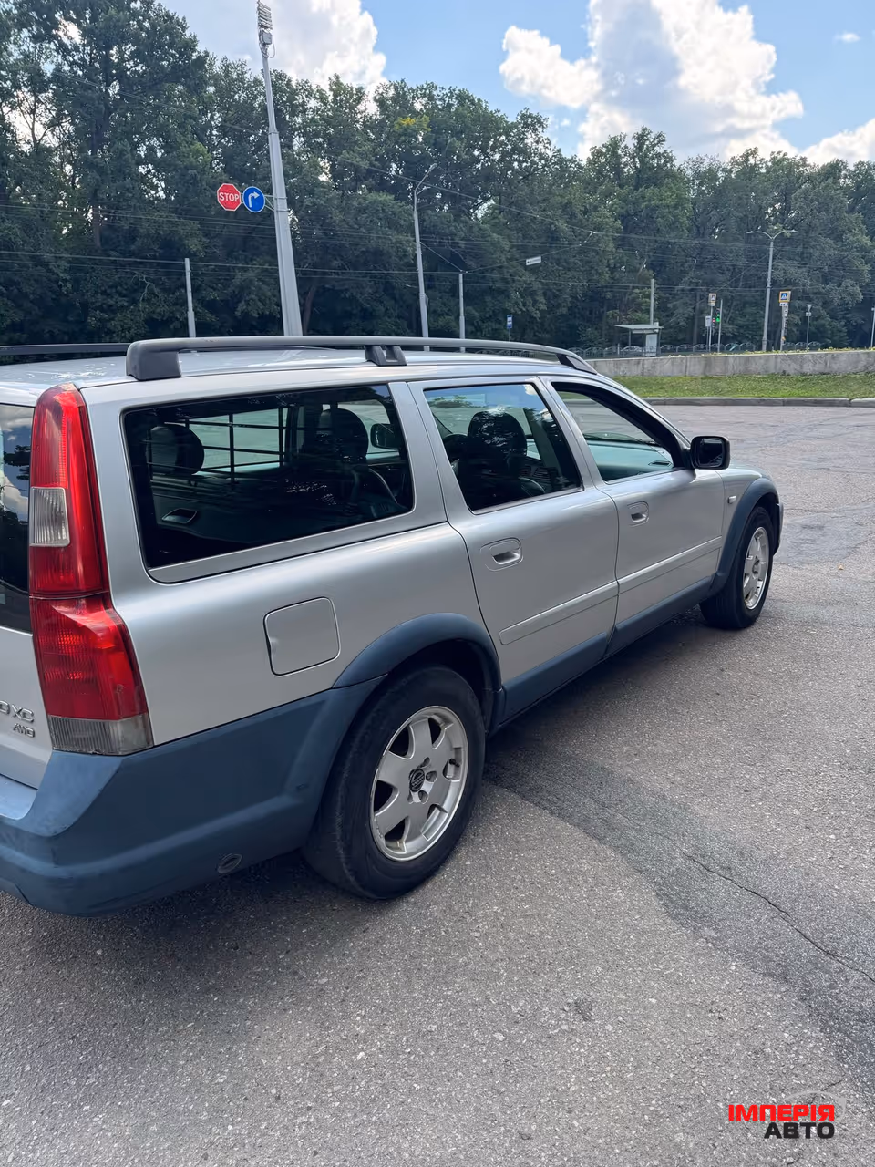 Volvo V70 - фото 4