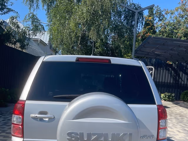 Suzuki Grand Vitara - зображення 4