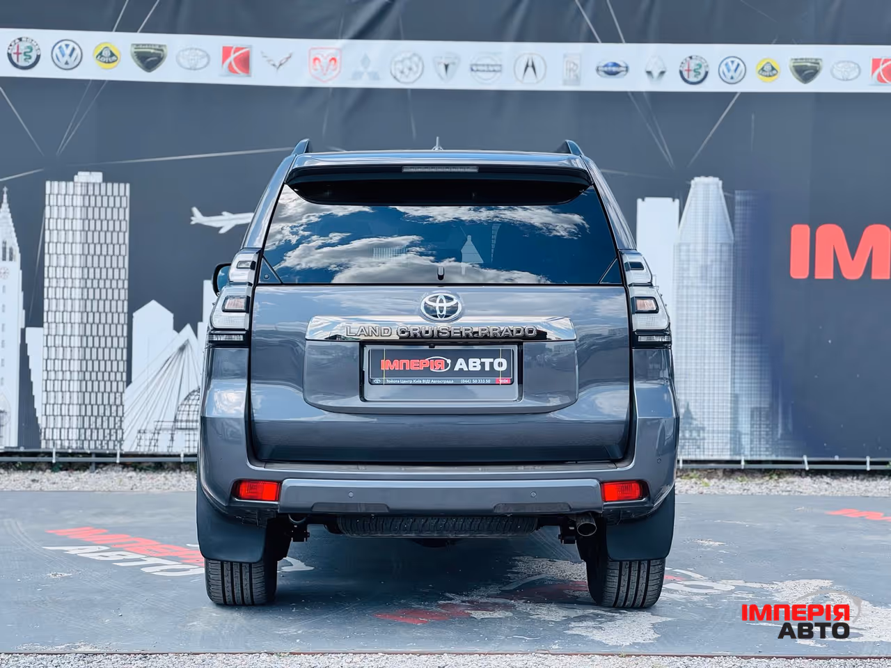 Toyota Land Cruiser Prado - фото 4