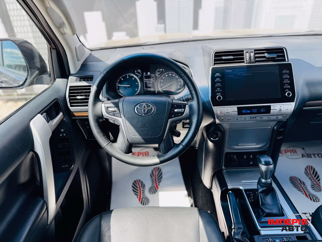 Toyota Land Cruiser Prado - фото 10