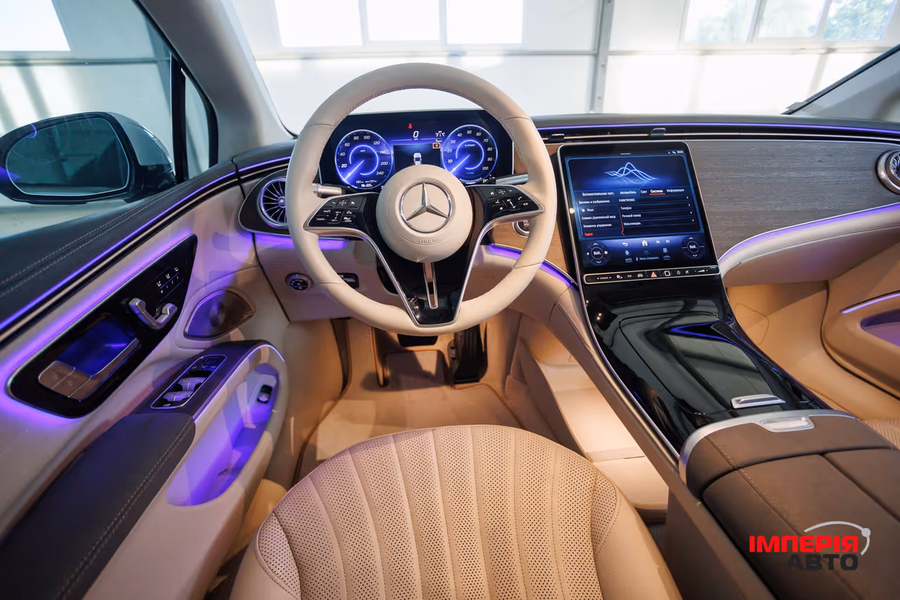 Mercedes-Benz EQS AMG - фото 15