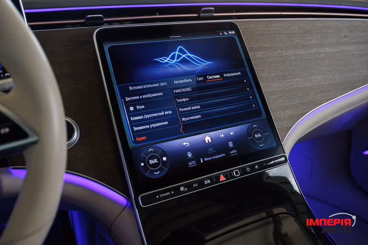 Mercedes-Benz EQS AMG - фото 14