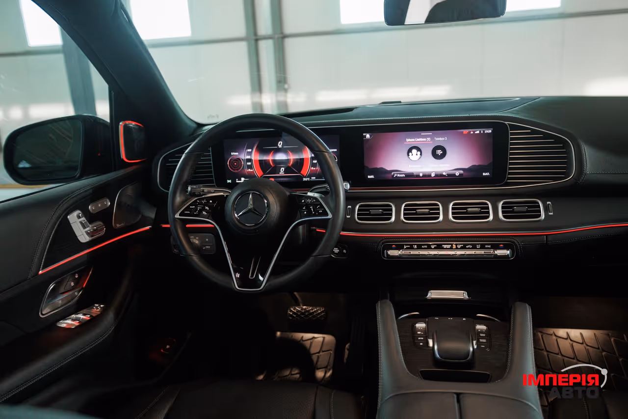 Mercedes-Benz GLE - фото 11