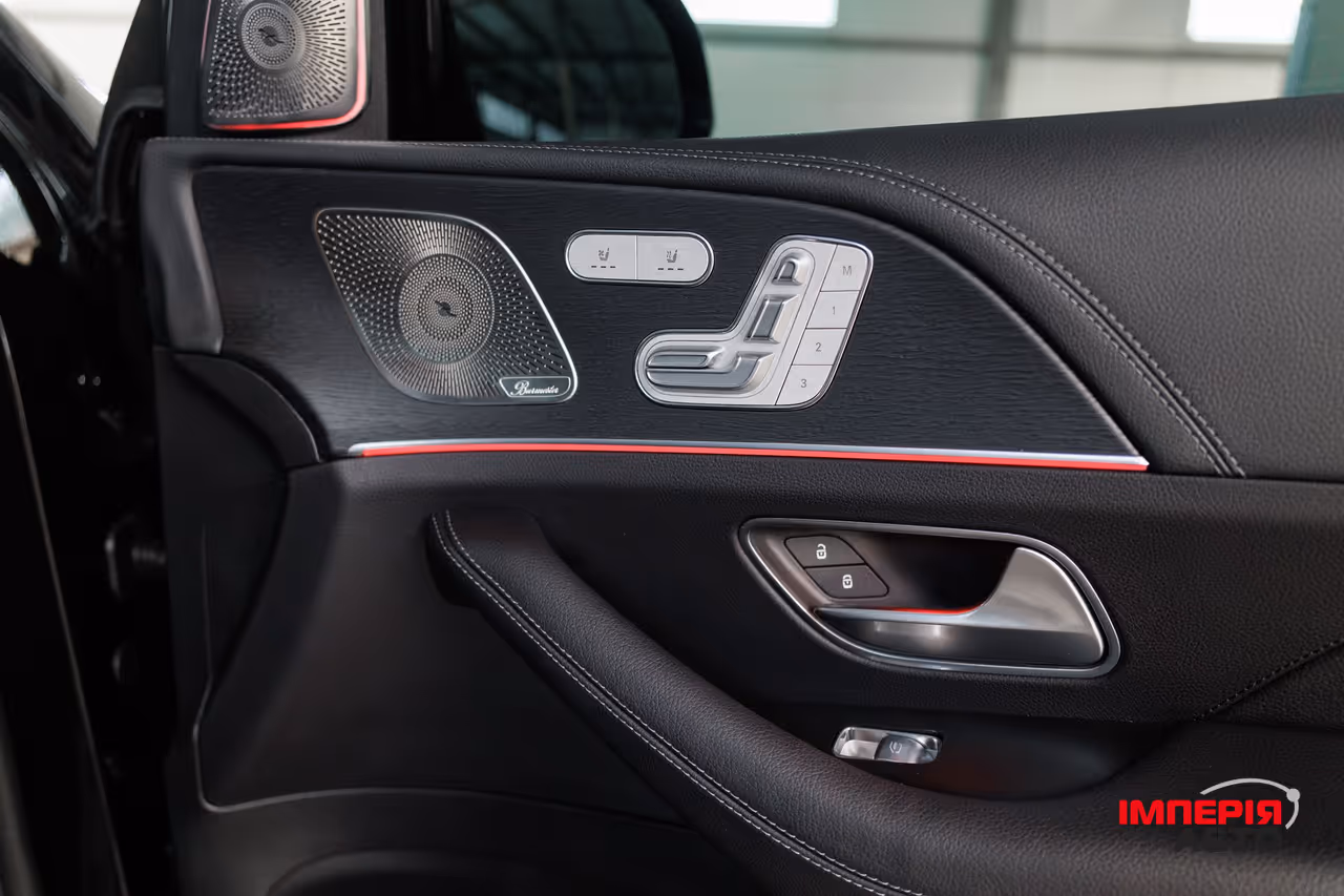 Mercedes-Benz GLE - фото 35