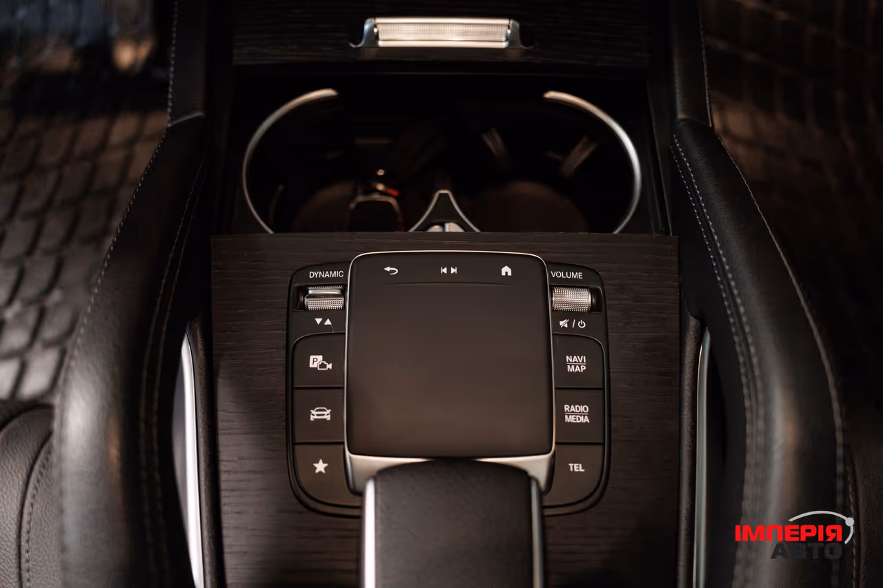 Mercedes-Benz GLE - фото 22