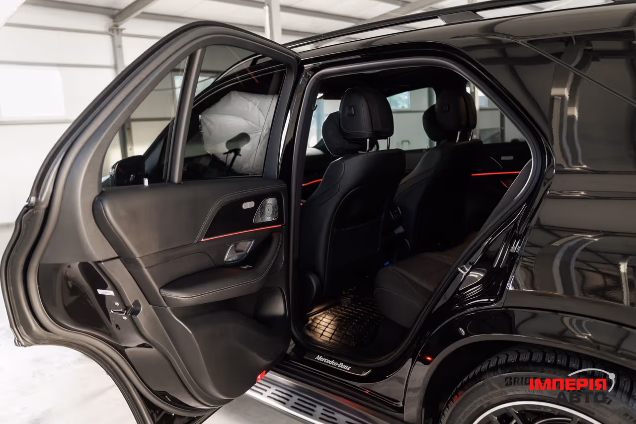 Mercedes-Benz GLE - фото 24
