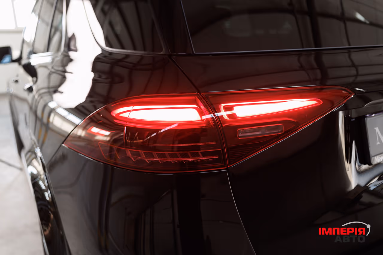 Mercedes-Benz GLE - фото 27
