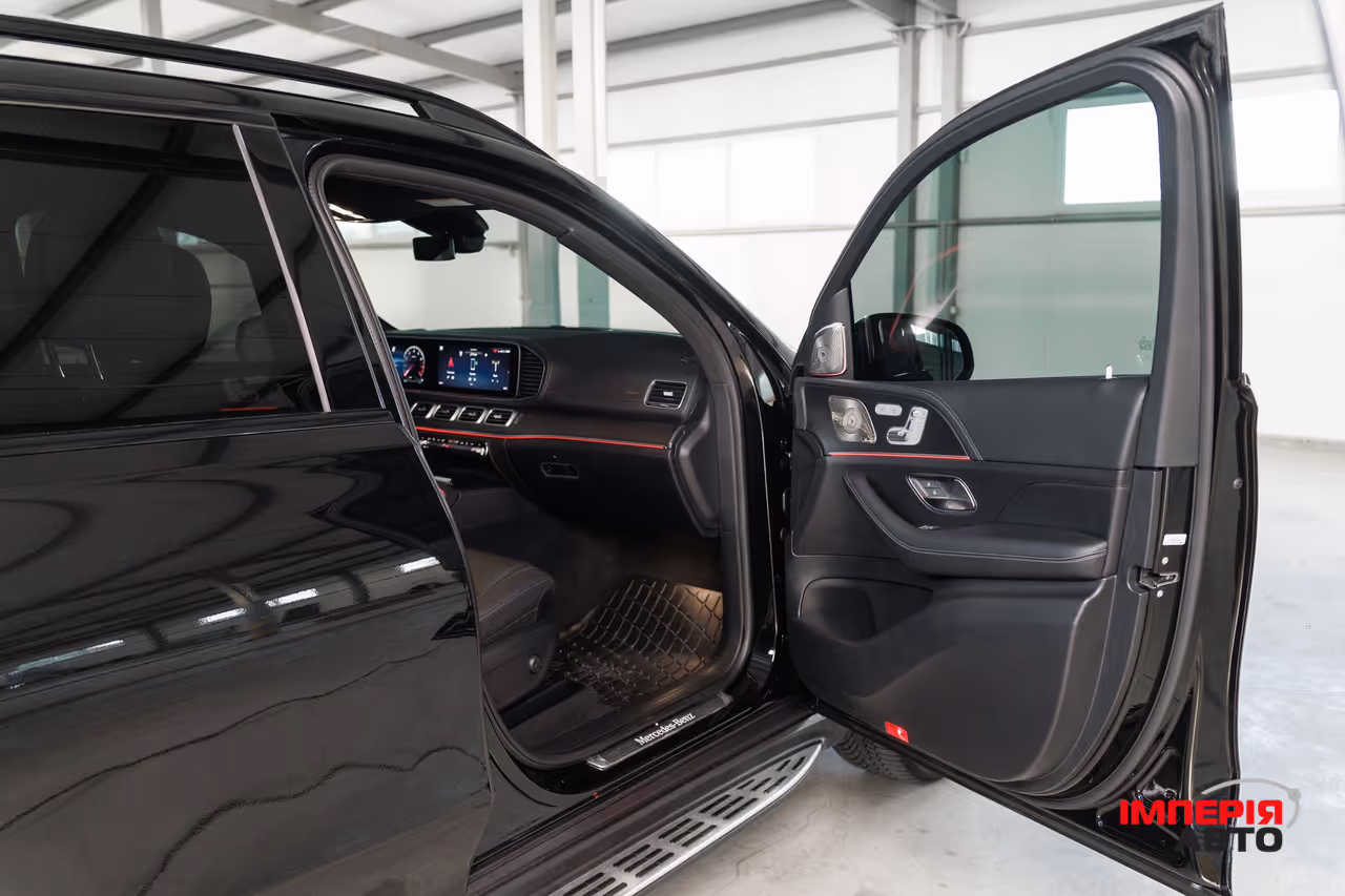 Mercedes-Benz GLE - фото 34