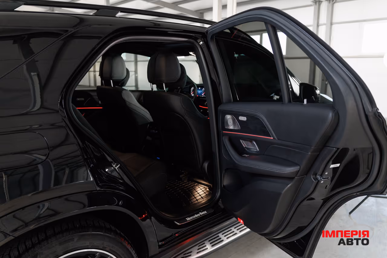 Mercedes-Benz GLE - фото 31