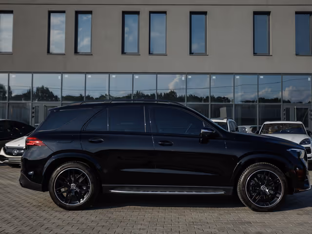 Mercedes-Benz GLE - зображення 3