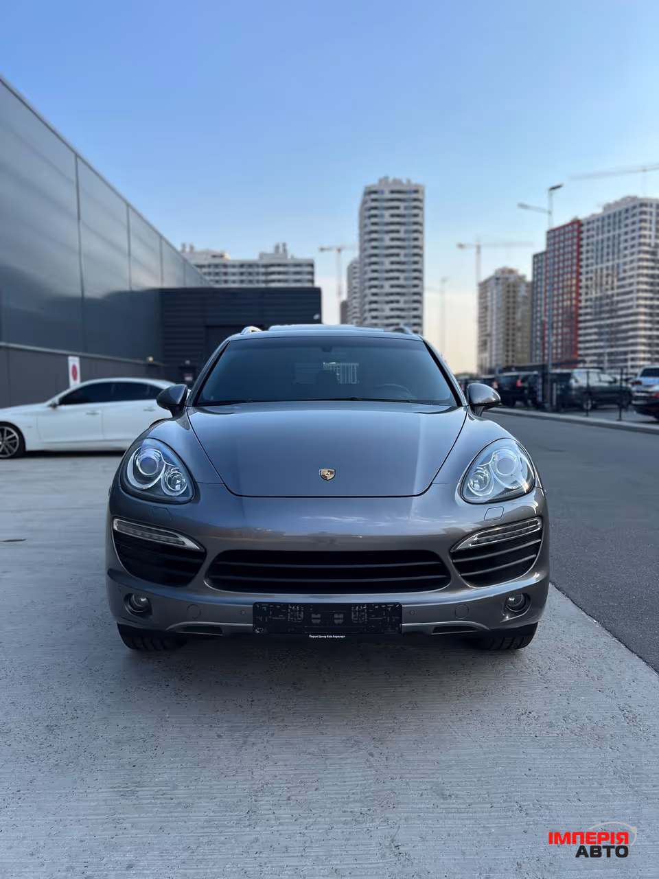 Porsche Cayenne - фото 11