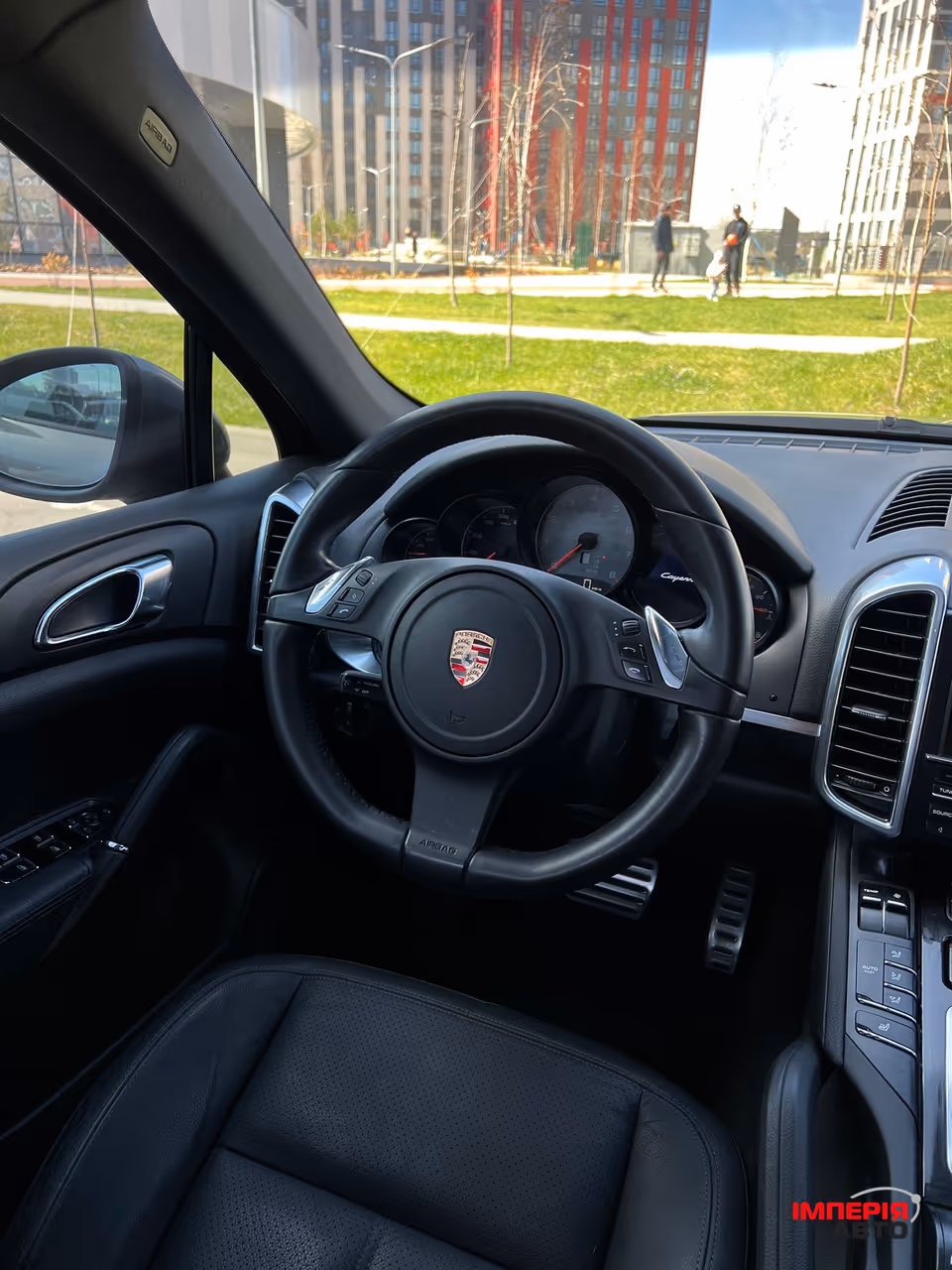 Porsche Cayenne - фото 29
