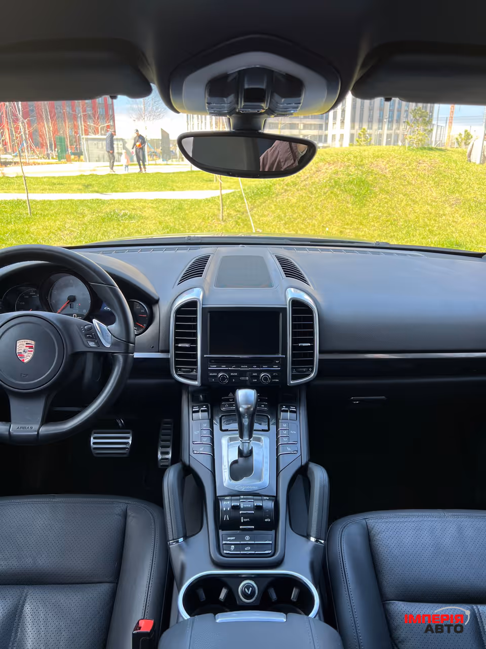 Porsche Cayenne - фото 30