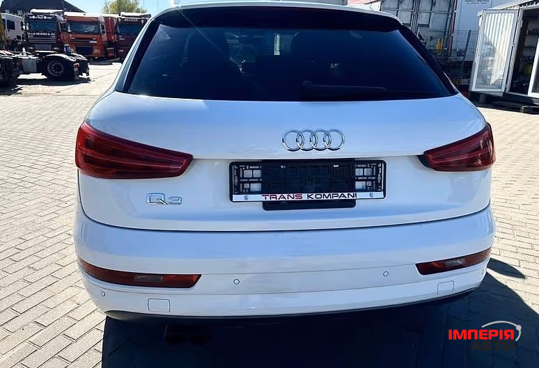 Audi Q3 - фото 6