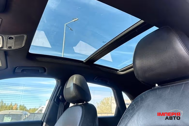 Audi Q3 - фото 9