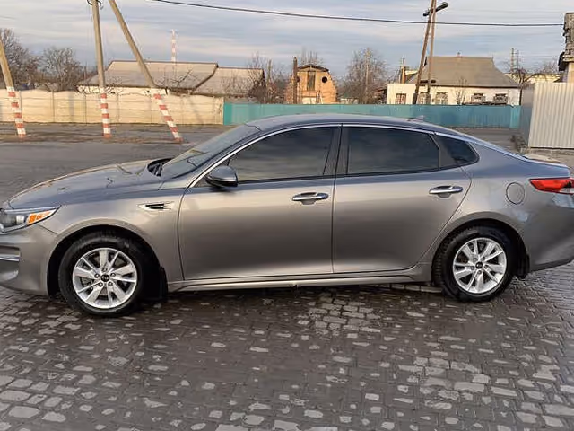 Kia Optima - зображення 2