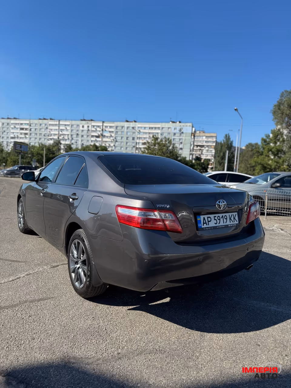 Toyota Camry - фото 5