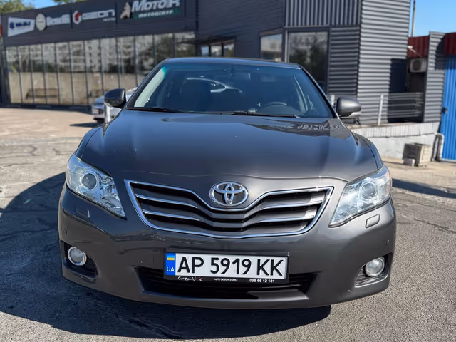 Toyota Camry - зображення 2