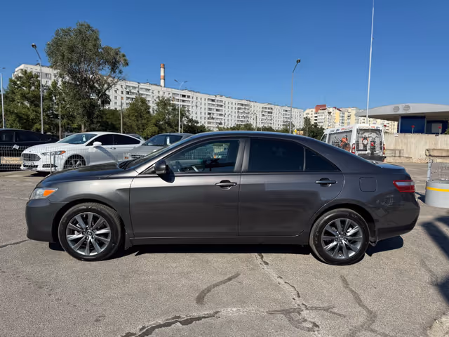 Toyota Camry - зображення 4