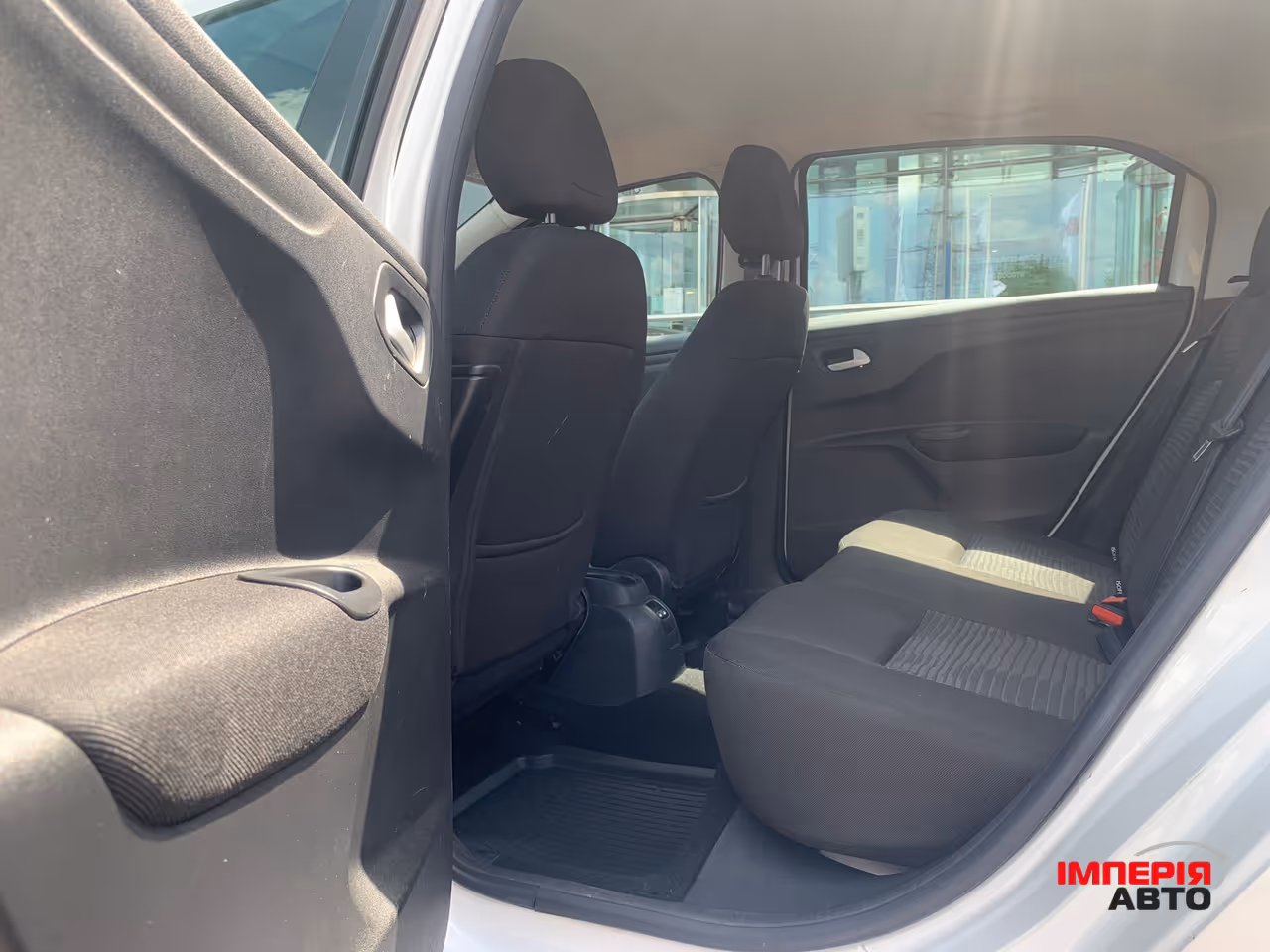 Peugeot 301 - фото 21