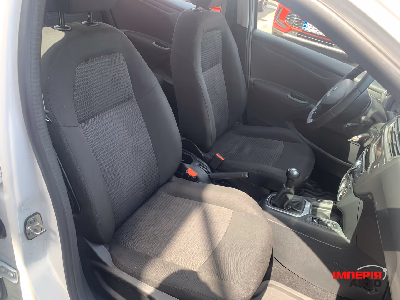 Peugeot 301 - фото 15