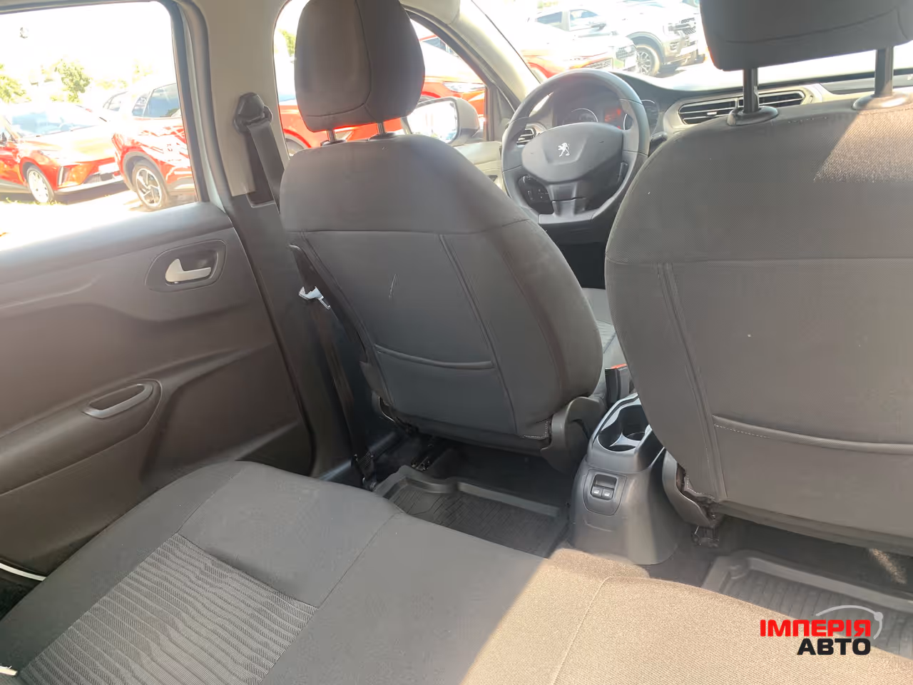 Peugeot 301 - фото 17