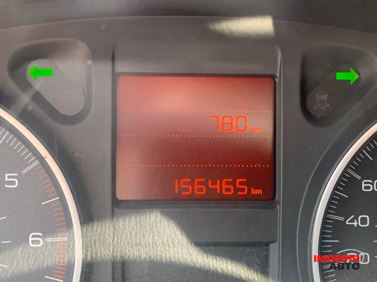 Peugeot 301 - фото 35