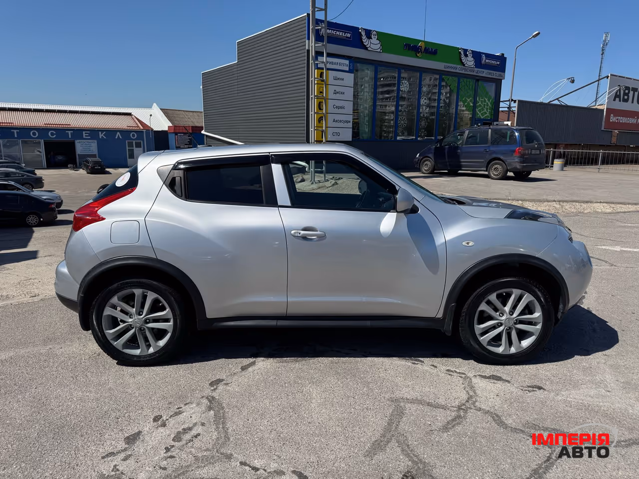 Nissan Juke - фото 7