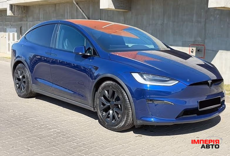 Tesla Model X - фото 1