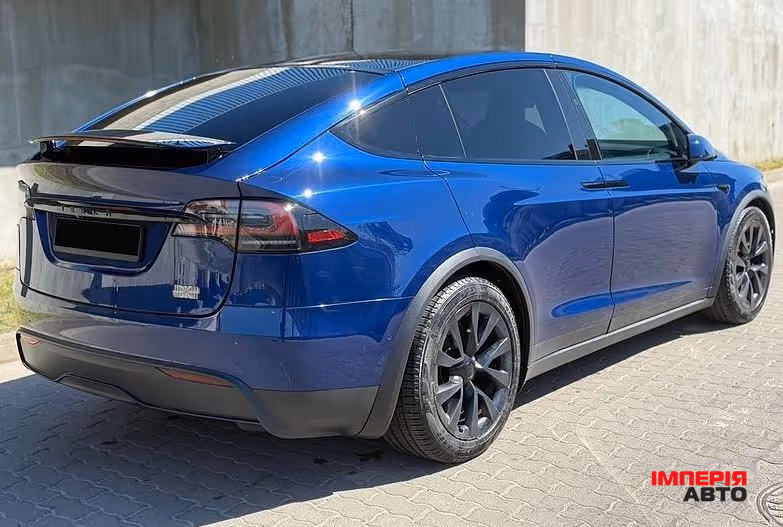 Tesla Model X - фото 2