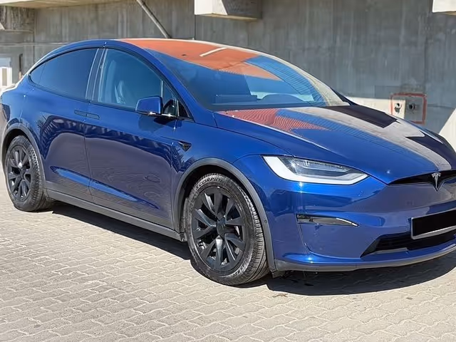Tesla Model X - зображення 5