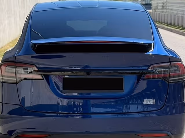 Tesla Model X - зображення 3
