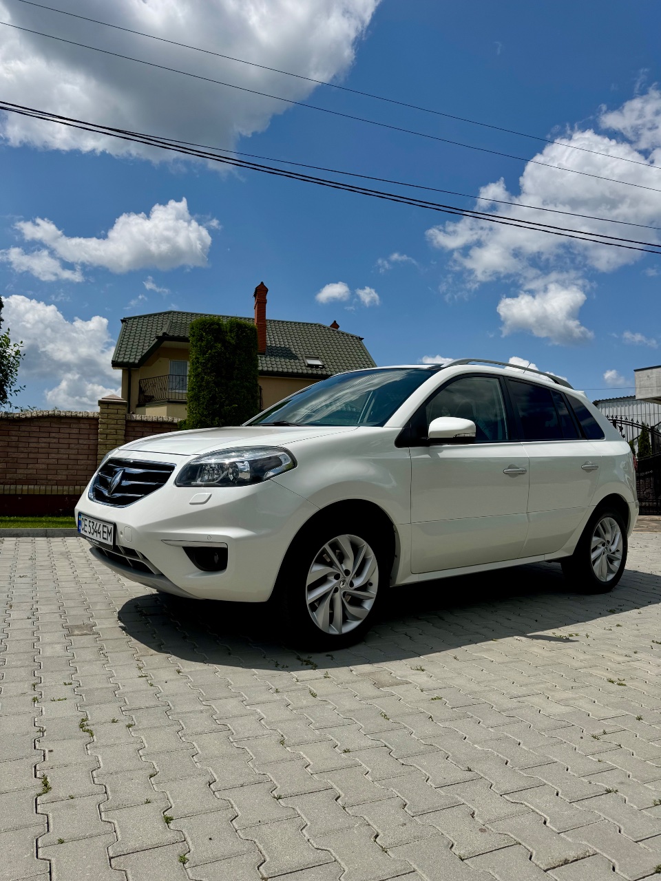 Renault Koleos - фото 1