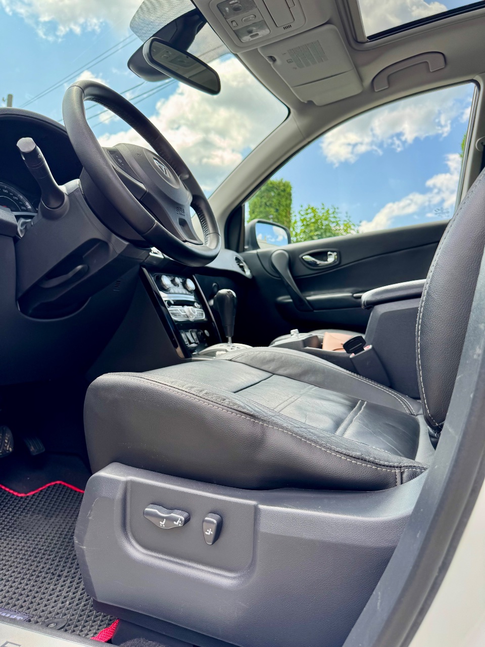 Renault Koleos - фото 10