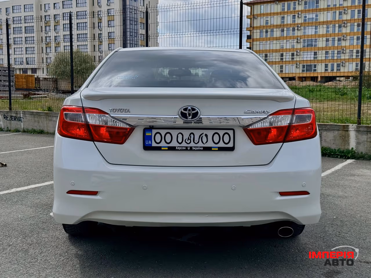 Toyota Camry - фото 6