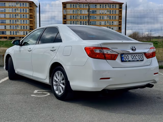 Toyota Camry - зображення 5
