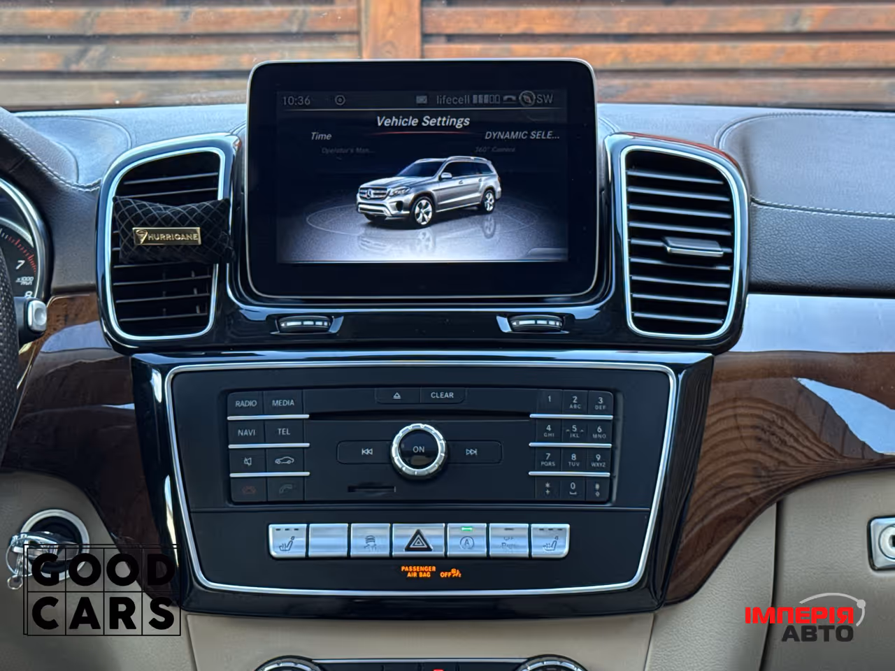 Mercedes-Benz GLS - фото 49