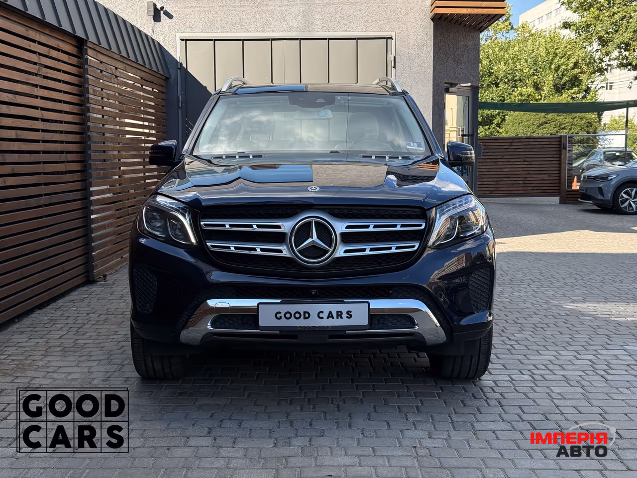Mercedes-Benz GLS - фото 2