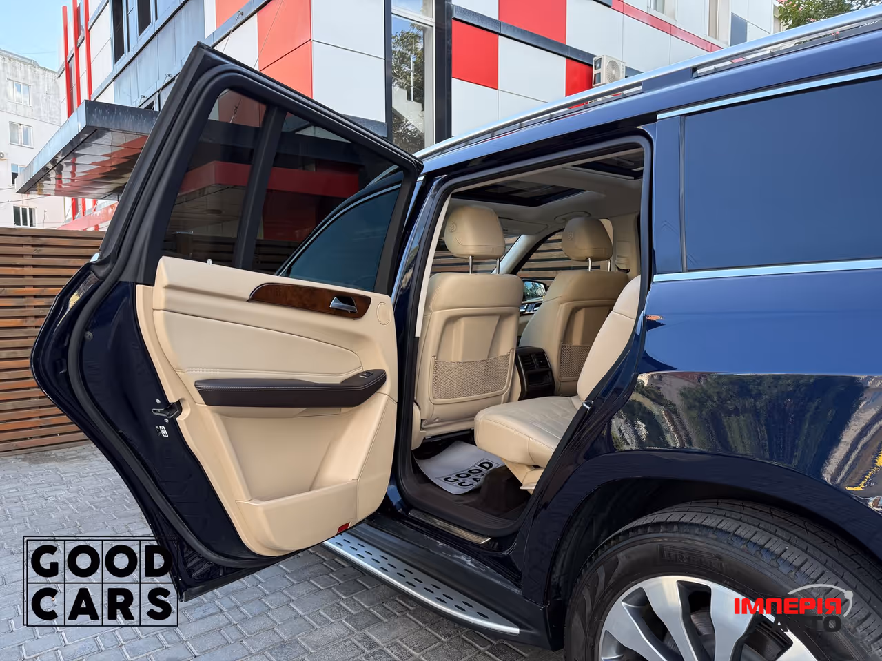 Mercedes-Benz GLS - фото 36