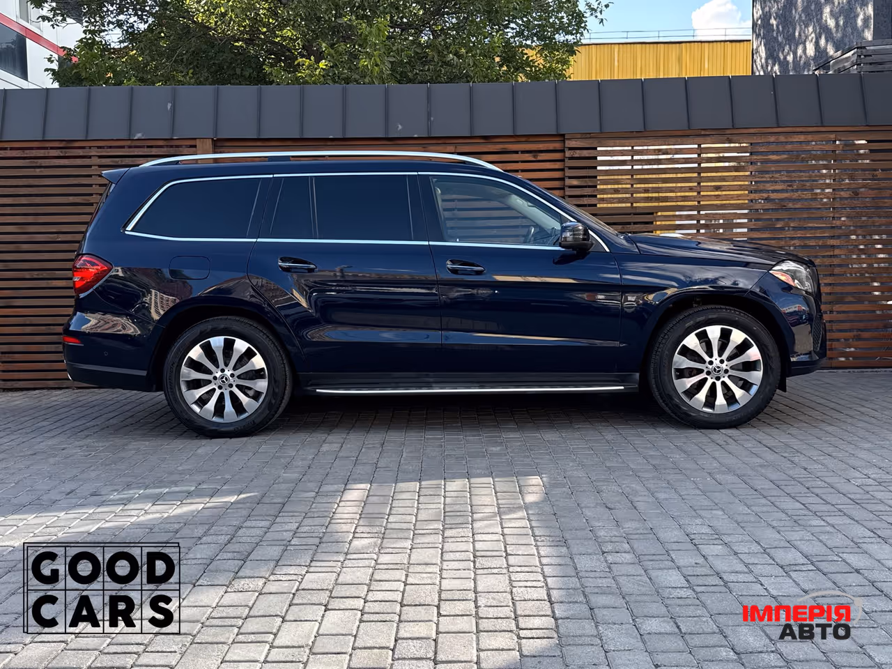 Mercedes-Benz GLS - фото 8