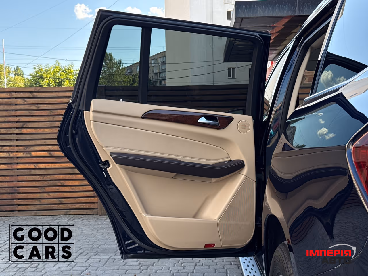 Mercedes-Benz GLS - фото 35
