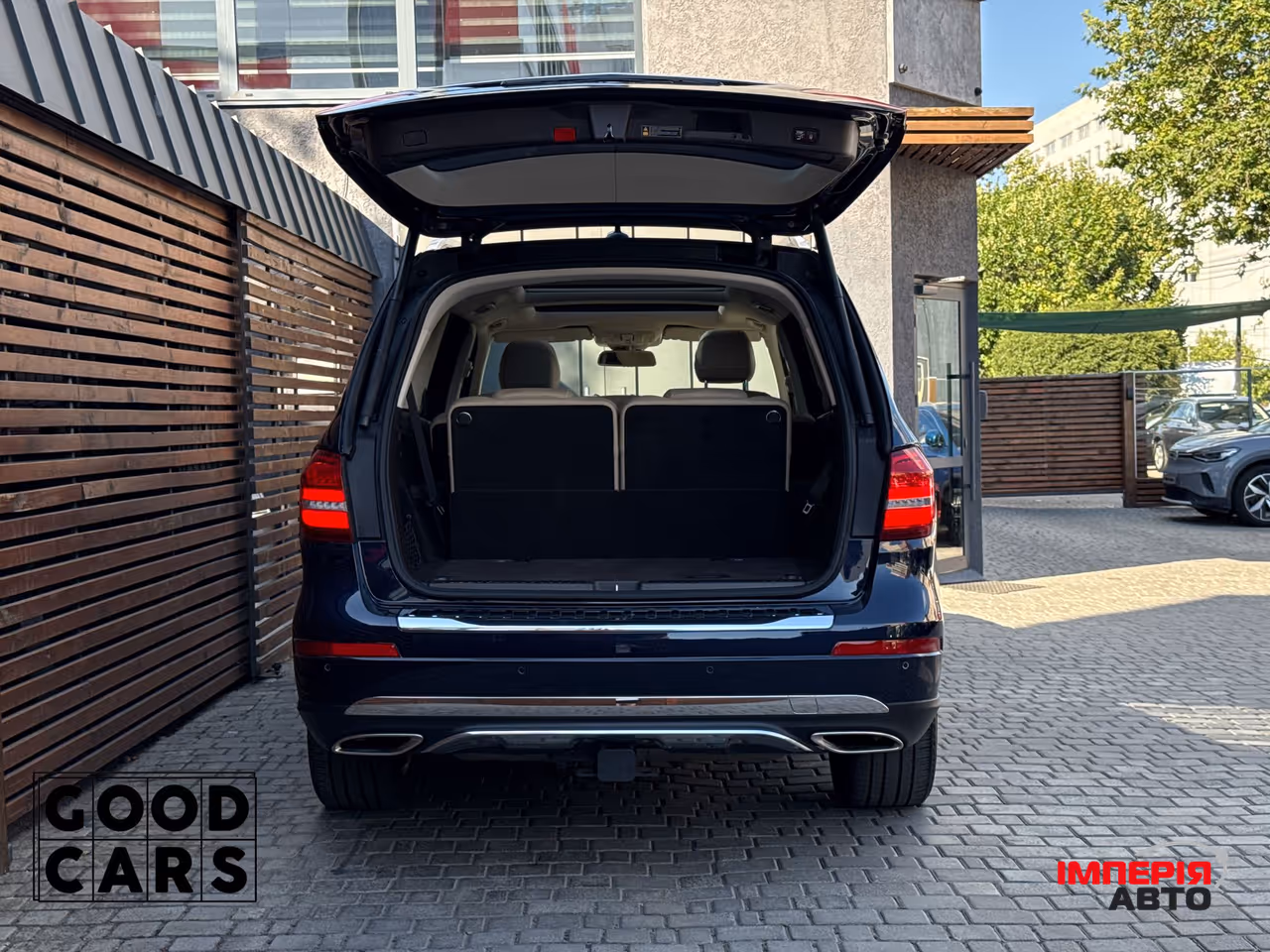 Mercedes-Benz GLS - фото 20