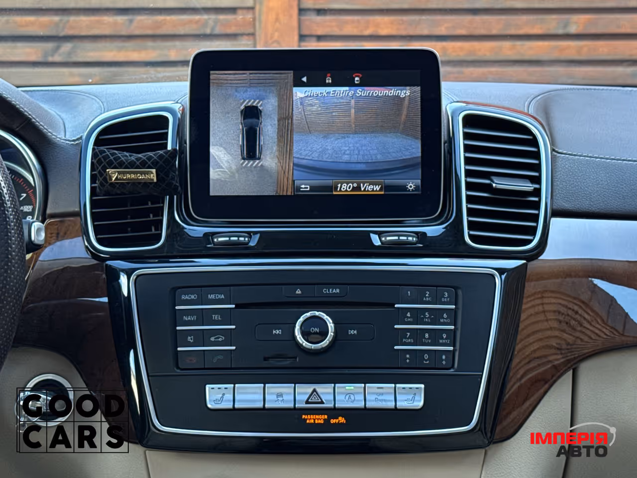 Mercedes-Benz GLS - фото 50