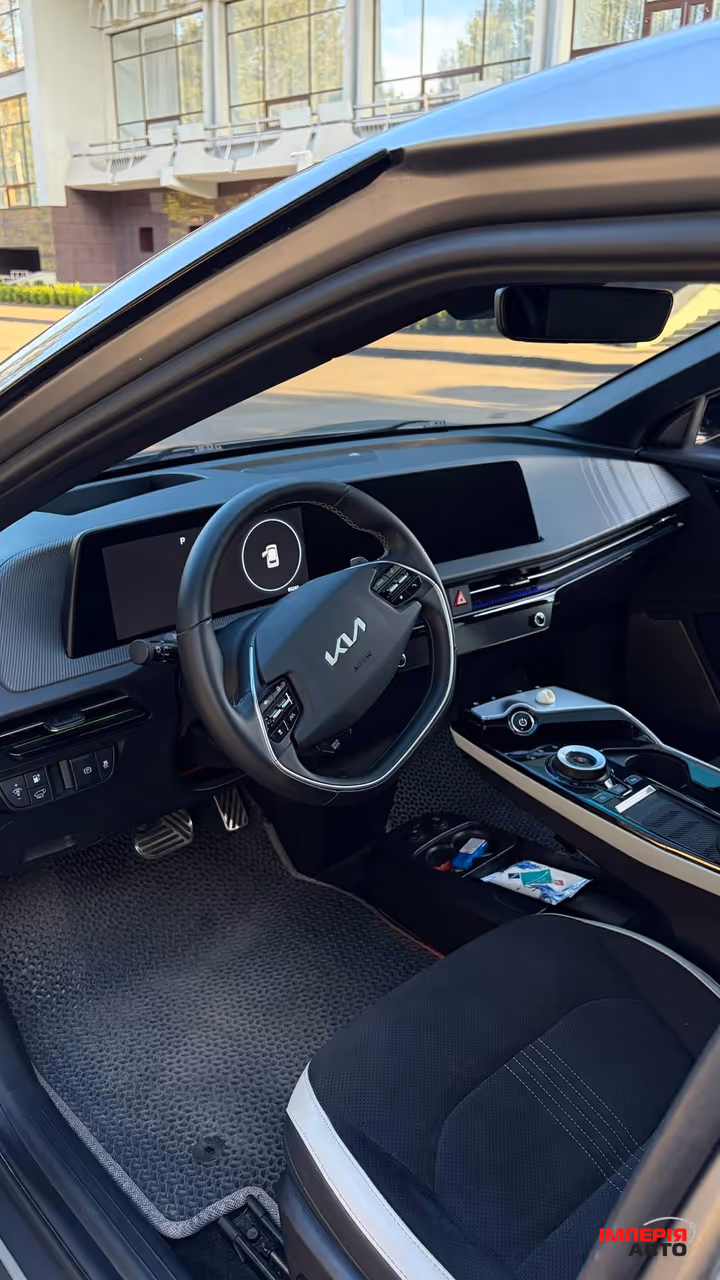 Kia EV6 - фото 7