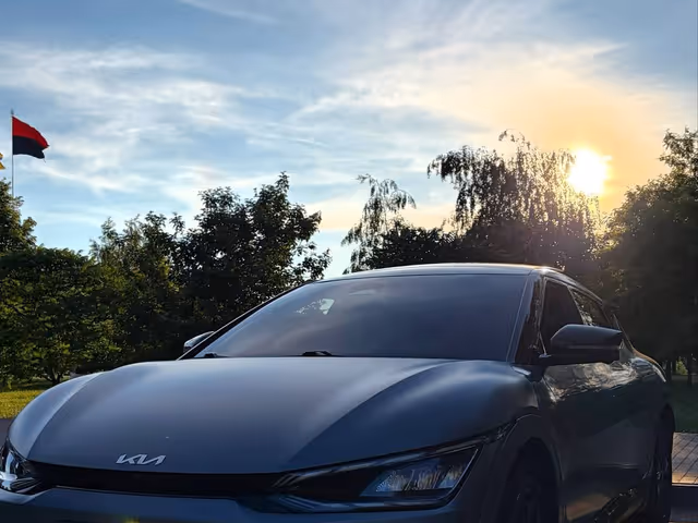 Kia EV6 - зображення 3